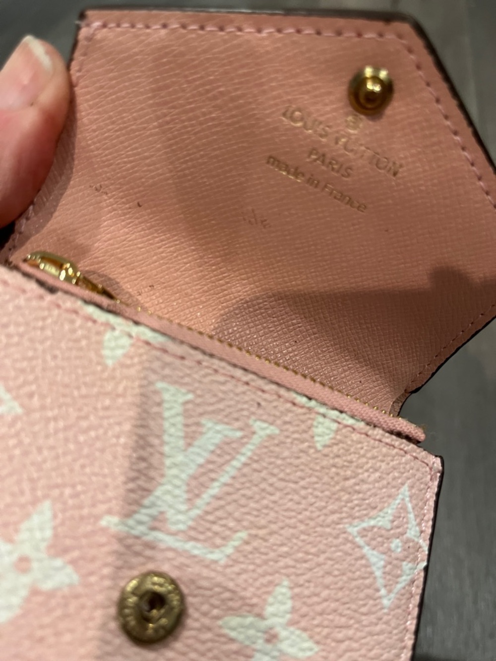 Louis Vuitton Zoe Wallet Giant Monogram Red/Pink Compact Wallet - Picture 14 of 16